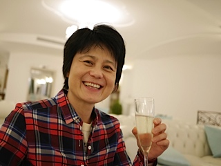 不明